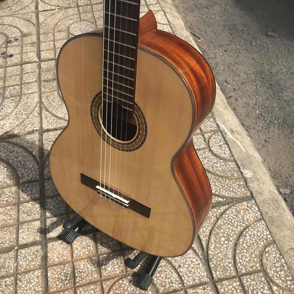 ĐÀN GUITAR CLASSIC GỖ HỒNG ĐÀO