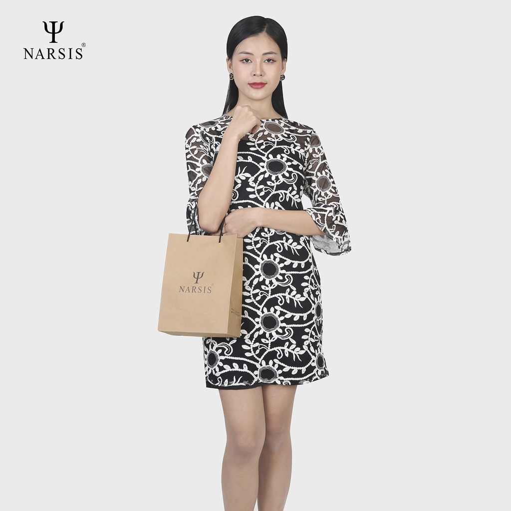 Váy nữ Narsis B9005 vải ren hoa màu đen trắng