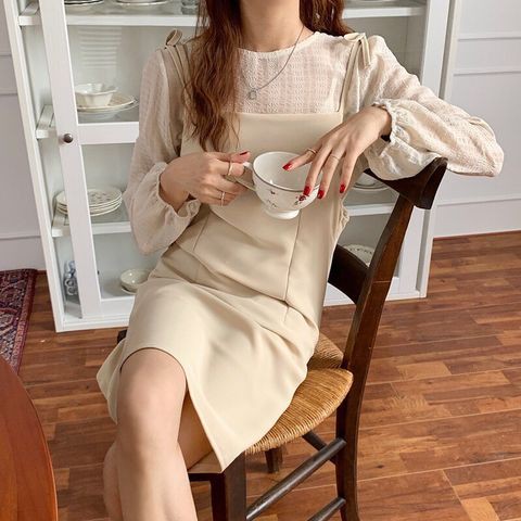 set áo yếm nữ màu kem