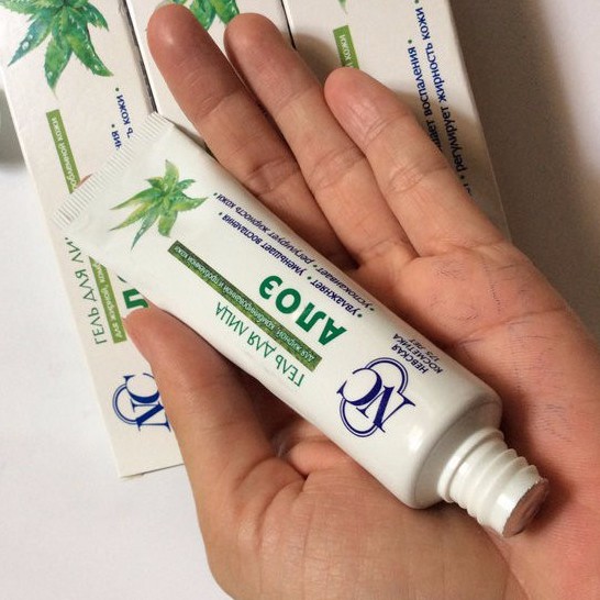 Gel lô hội giảm hết mụn bọc, mụn cám, mụn ẩn trong 1 [hàng chính hãng Nga ] | BigBuy360 - bigbuy360.vn