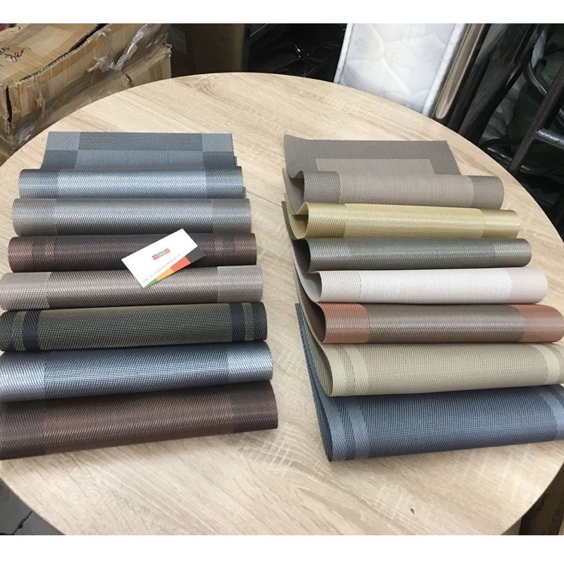 Miếng tấm trải lót bàn ăn cách nhiệt PVC cạnh viền cao cấp