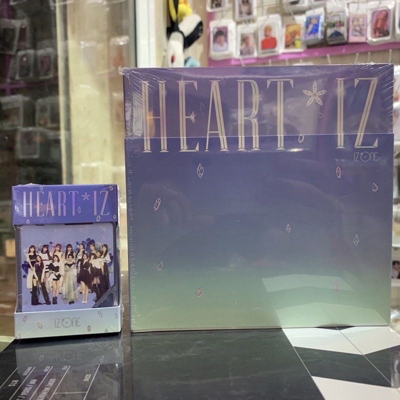 Album ảnh IZ*ONE - mini 2 HEARTIZ