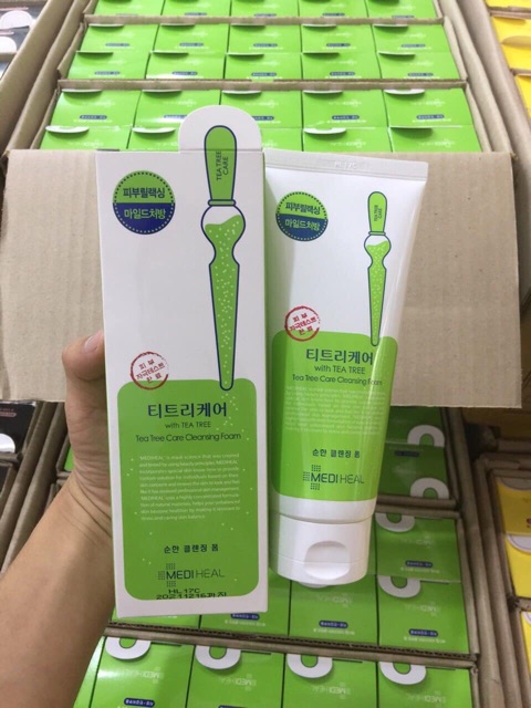 Sữa Rửa Mặt Mediheal Cleansing Foam