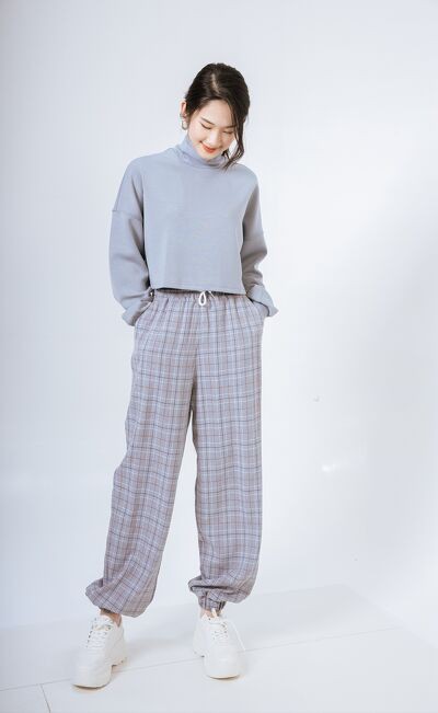 Áo nỉ vai rơi cao cổ | BigBuy360 - bigbuy360.vn