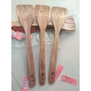 xẻng muôi gỗ trường sơn