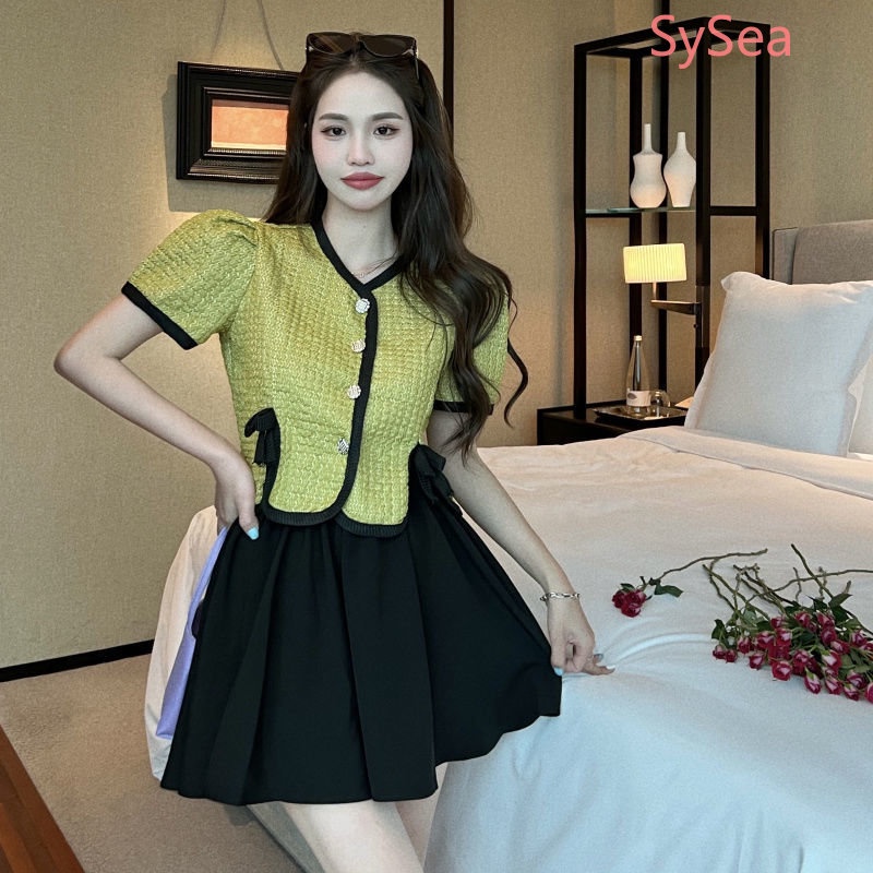 Bộ Áo Cardigan Đính Ngọc Trai + Chân Váy Ngắn Quyến Rũ Cho Nữ