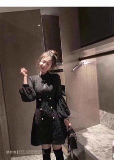 Váy yếm thắt nơ
