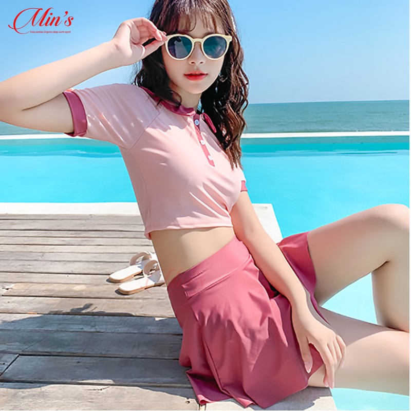 Đồ Bơi Nữ Đẹp Đi Tắm Biển Áo Croptop Cổ Bẻ Váy Có Kèm Quần 2 Màu Xanh, Hồng MIN Bikini | BigBuy360 - bigbuy360.vn