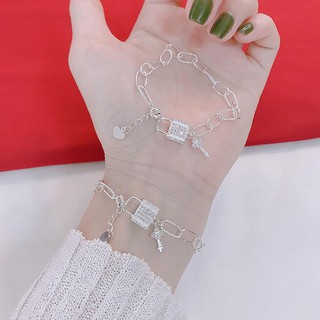 Lắc tay bạc hình chìa khóa ổ khóa đá