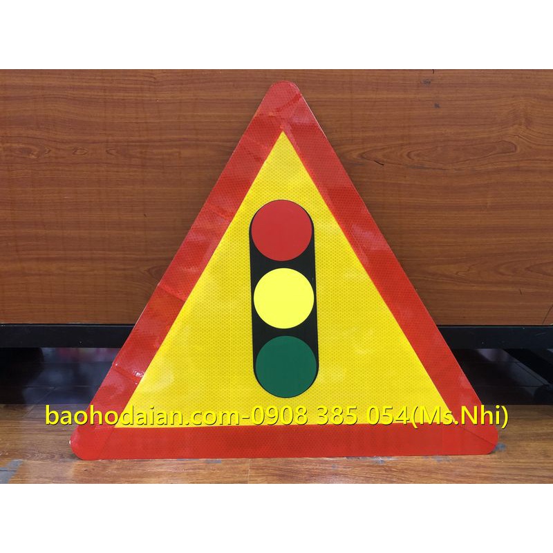 Biển báo giao thông thép mạ kẽm dán decal phản quang 610TQ