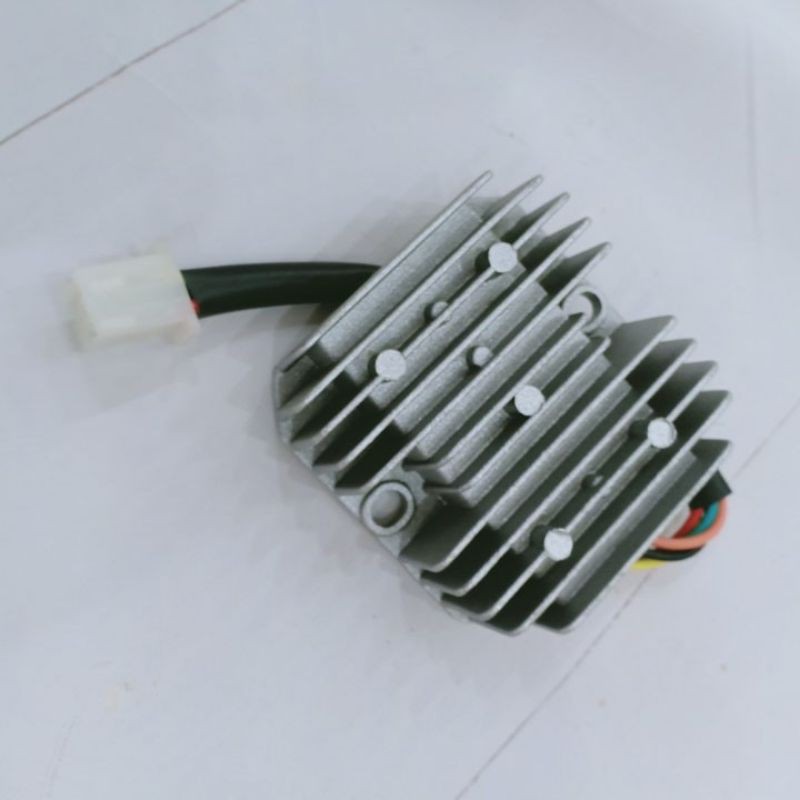 Sạc ắc quy xe ATTILA siêu nhanh