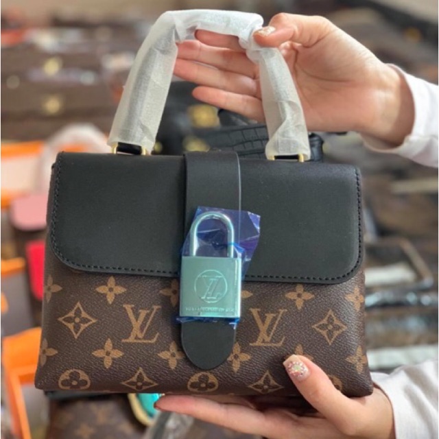 Túi xách V quai xách fullbox