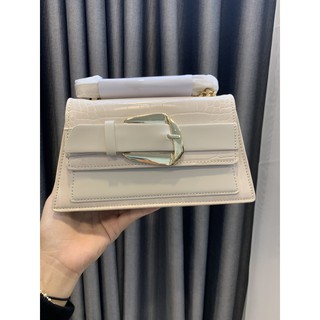Túi chữ P dải đeo chéo
