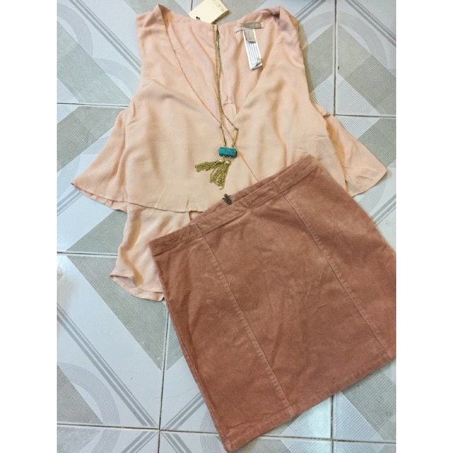 Áo cổ đắp f21 Vnxk