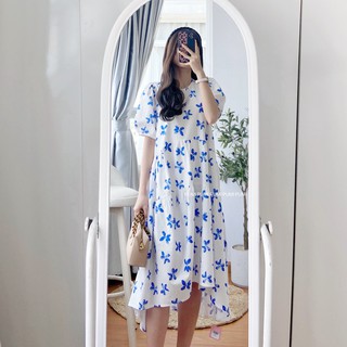 Đâm trắng tầng tay ngắn hoa xanh Pumi