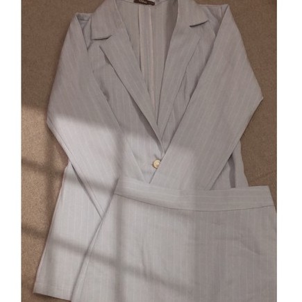 SET VEST KẺ (Gồm áo vest + chân váy lót quần) | BigBuy360 - bigbuy360.vn