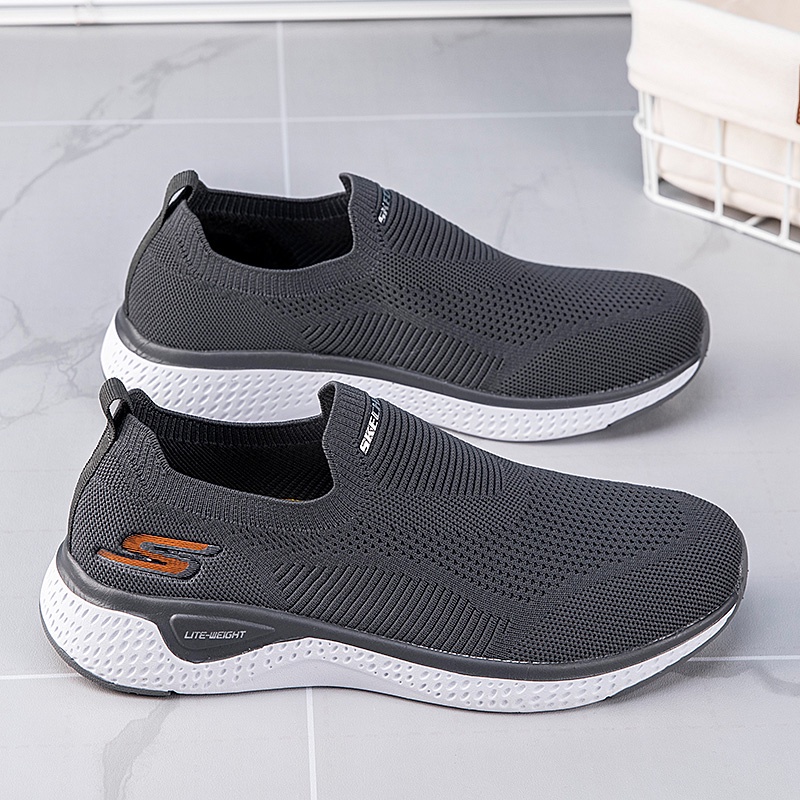 Giày slip on Skechers có size 40-48  | BigBuy360 - bigbuy360.vn