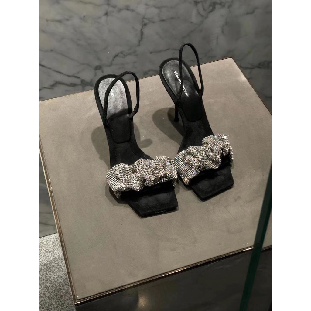 Giày Cao Gót Đính Đá Pha Lê Mũi Vuông Phong Cách Mới Cho Nữ