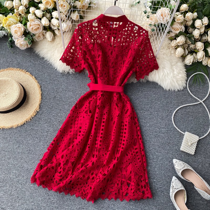 Váy ren cổ sơ mi đầm xòe tiểu thư sang chảnh