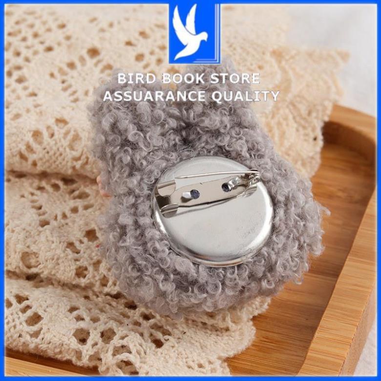 Huy hiệu cài áo- Ghim balo- túi xách mặt gấu bông hoa cúc dễ thương 7cm Bird book Bird book