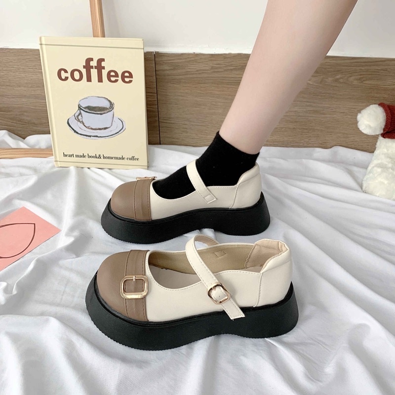 Giày Đế Cao Khuy Vuông