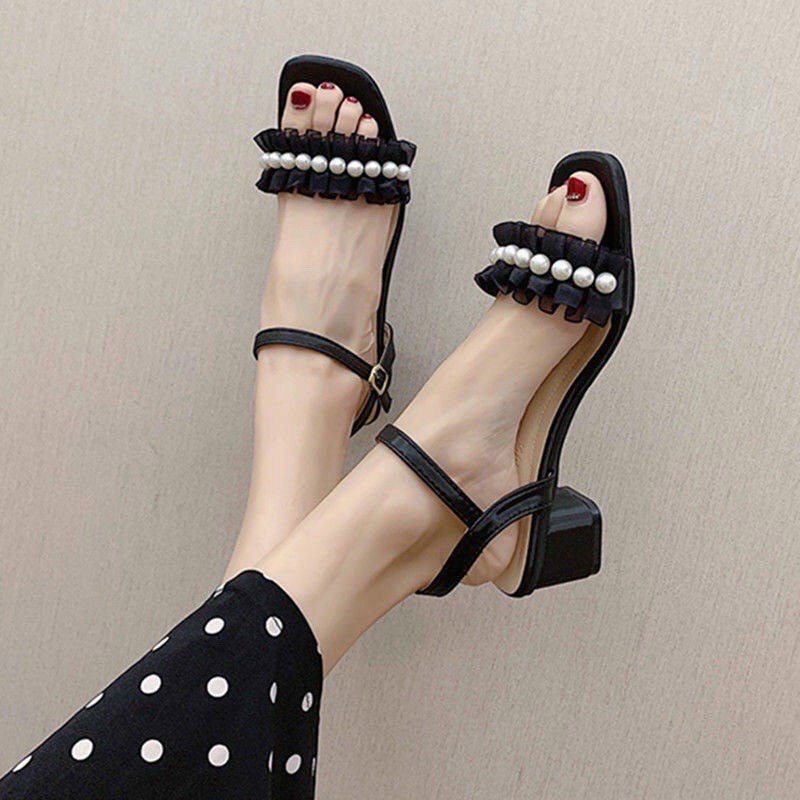 Giày sandal, giày cao gót vuông 5p quai bản ngang kết ren phối hạt châu - SD08