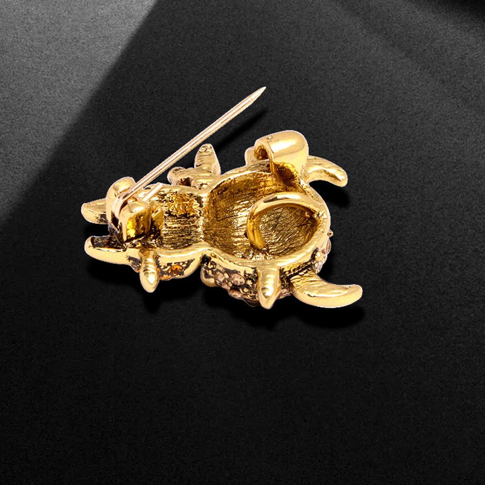 DWAYNE Cow Brooches Men Coat Women Opal Gifts Cute Animal Bag Lapel Pins