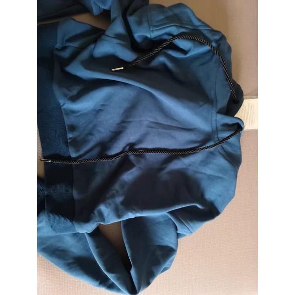 Áo Hoodie croptop Ju seok Kyung Penthouse kèm ảnh thật