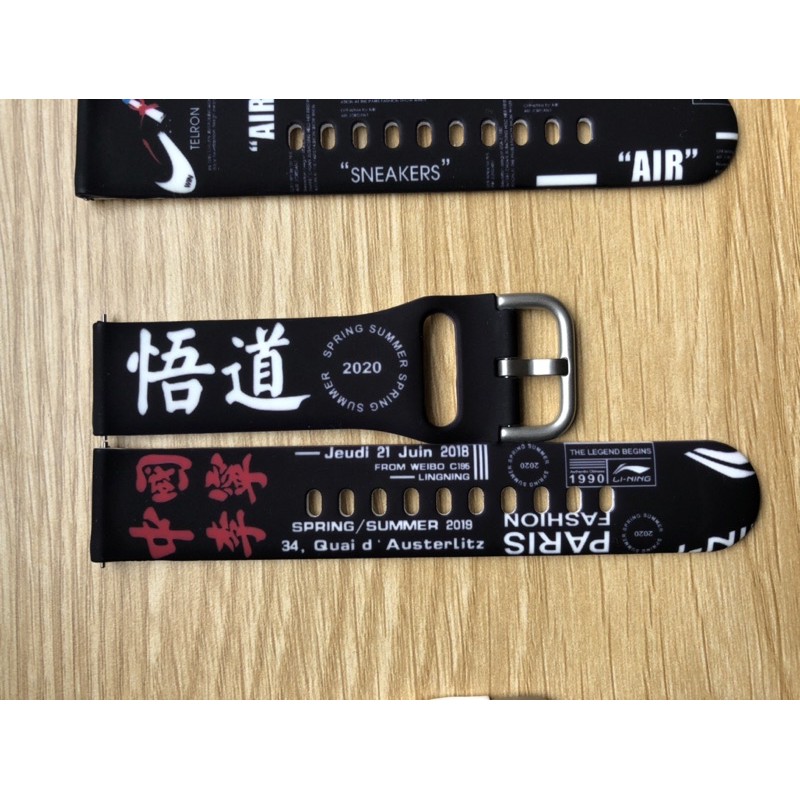 Dây silicone kiểu active hoạ tiết siêu ngầu cho đồng hồ