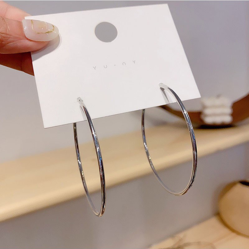 Khuyên tai bông tai nữ vòng tròn to sáng cá tính BT01