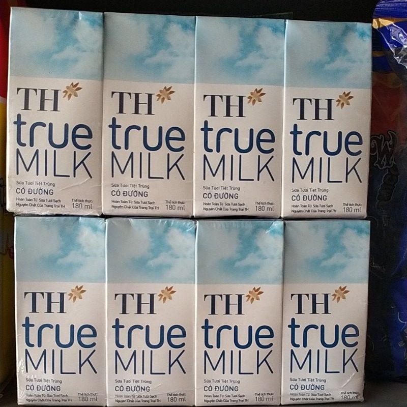 Sữa TH truemilk có đường,ít đường 180ml
