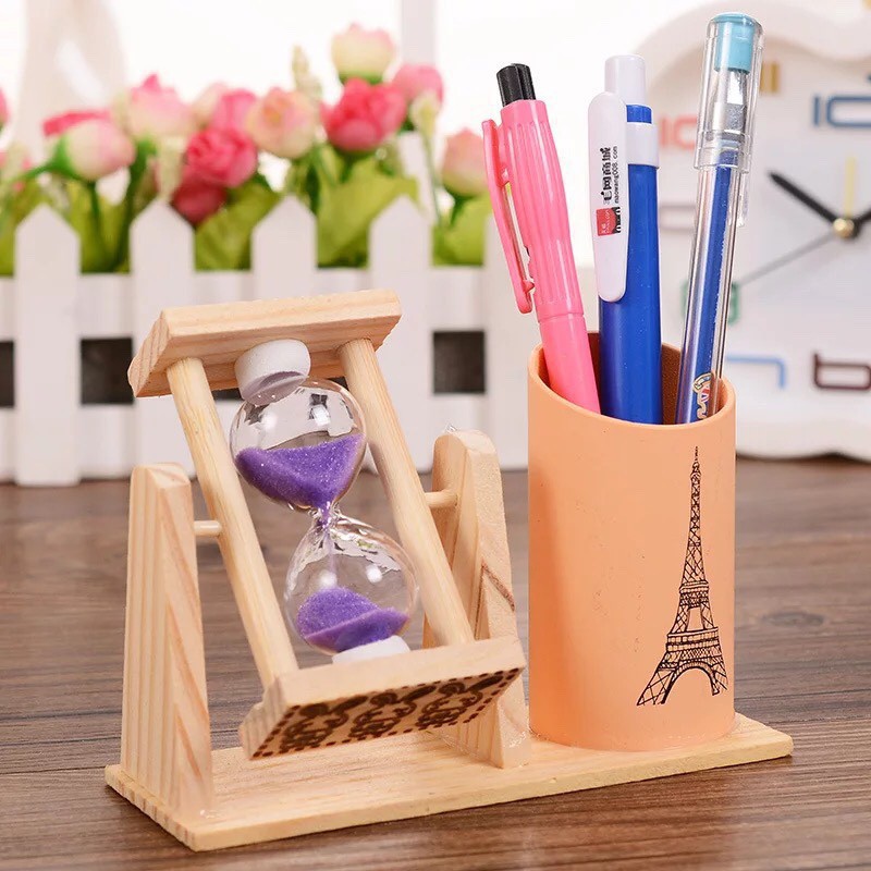 KỆ ĐỰNG BÚT ĐỒNG HỒ CÁT NGỘ NGHĨNH