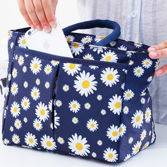 (CÓ CLIP) Túi đựng cơm giữ nhiệt nóng / lạnh CỠ ĐẠI CÓ NHIỀU NGĂN hoạ tiết cúc Daisy (size 24x14x20 cm)