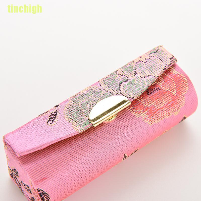 [Hàng mới về] Hộp đựng son môi thêu hình hoa cổ điển