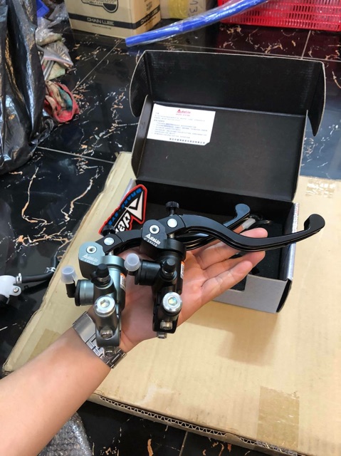 Tay dầu Adelin siêu đẹp