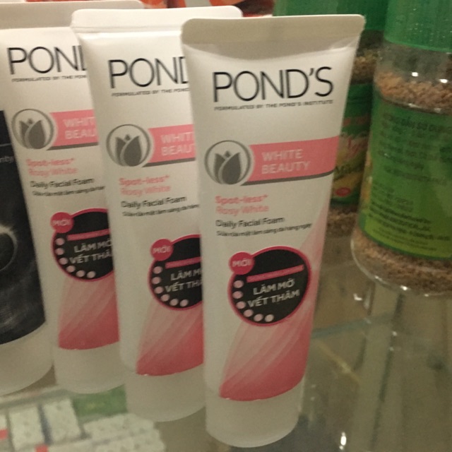 Sữa Rửa Mặt Ponds White beauty ( tuýp 50g)