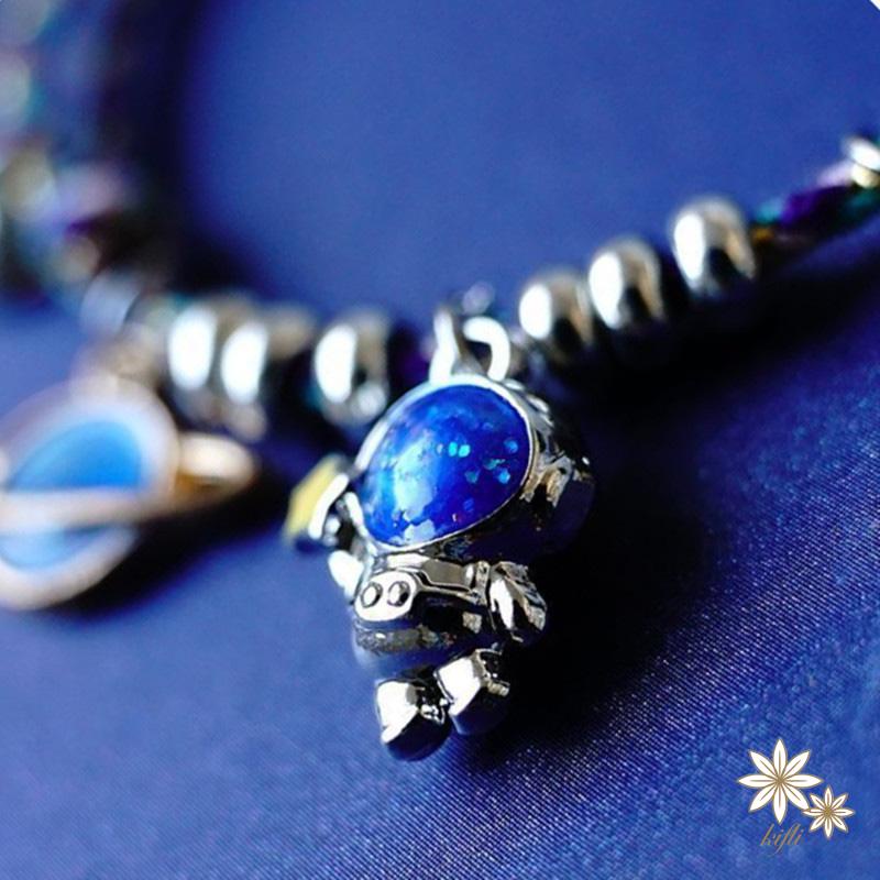 vòng tay đôi màu xanh Vòng tay kim loại mặt hình phi hành gia dành cho cặp đôi