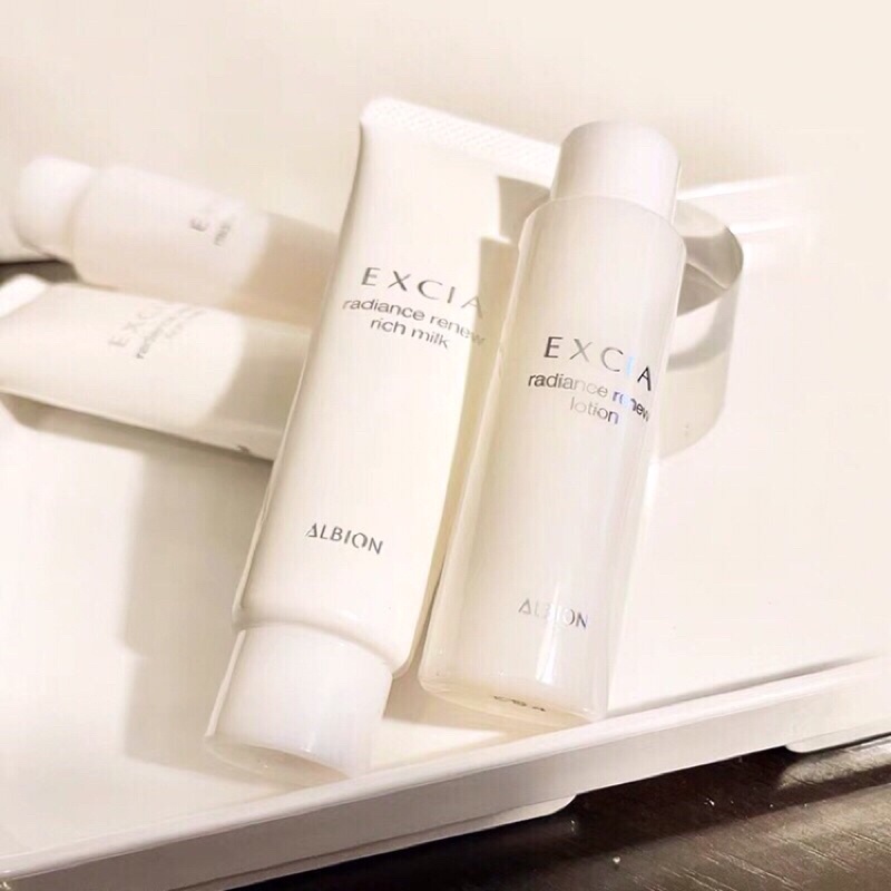 Sữa dưỡng ALBION EXCIA RADIANCE RENEW RICH MILK 30g