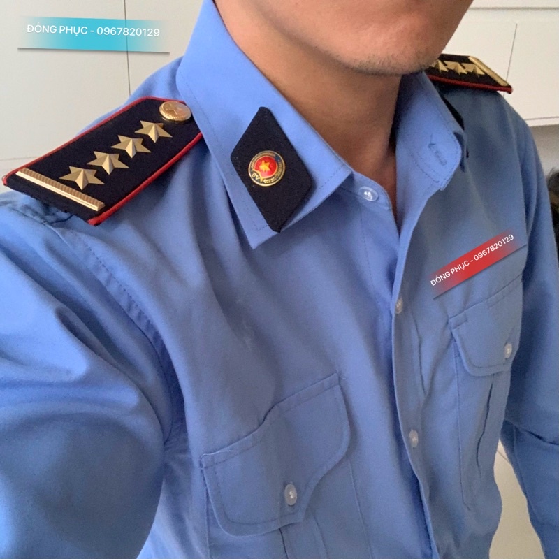 Cầu Vai Bảo Vệ Có Gắn Sao.