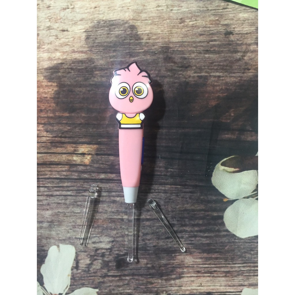 Dụng cụ lấy ráy tai có đèn dễ thương cute