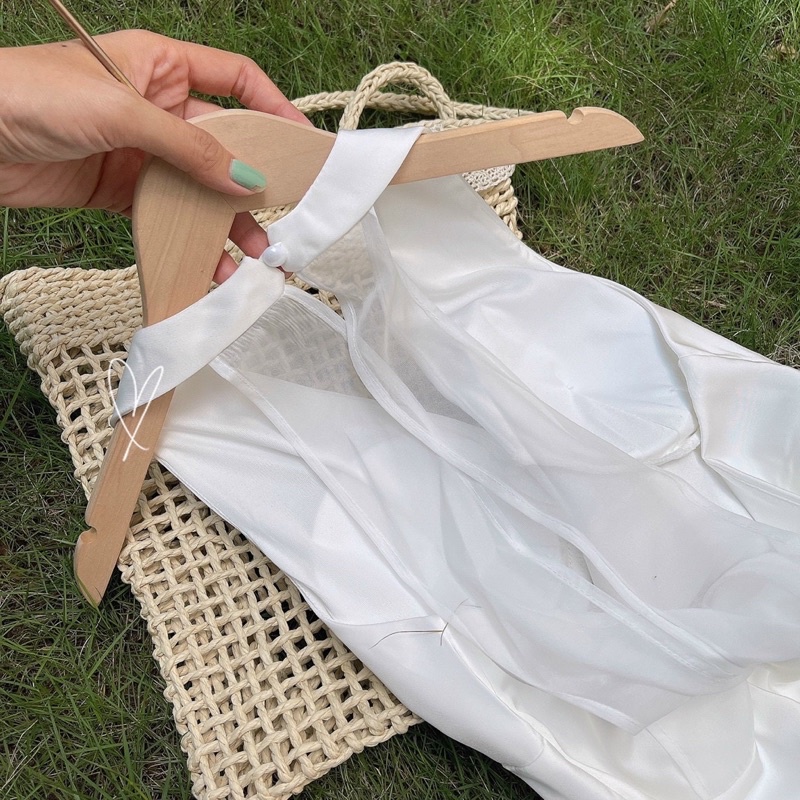 ĐẦM MIDI TRẮNG CỔ YẾM LƯNG KIỂU