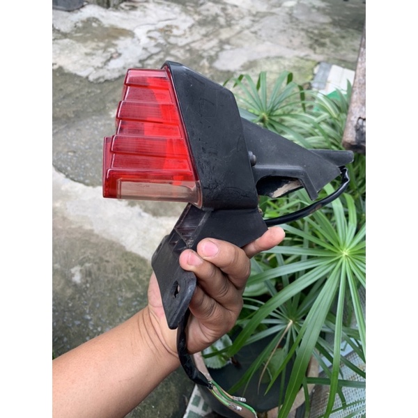 Honda win 100 / đèn hậu win 100