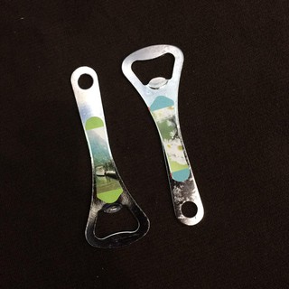 Dụng cụ mở nắp bia.