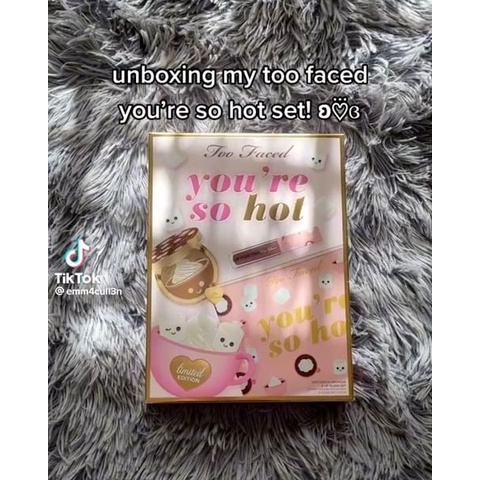 Set son bóng + phấn khối fullsize Toofaced You’re So Hot