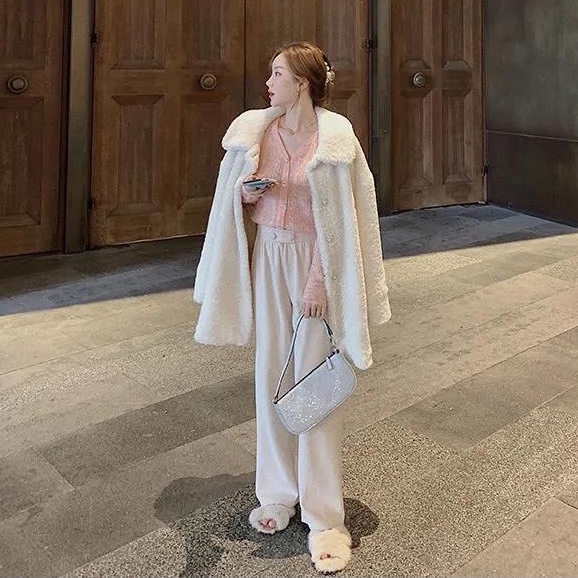 Quần nữ ống rộng lưng cao phong cách Hàn Quốc