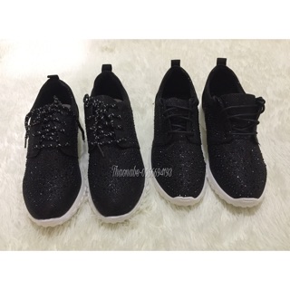 Giày thể thao đính đá 