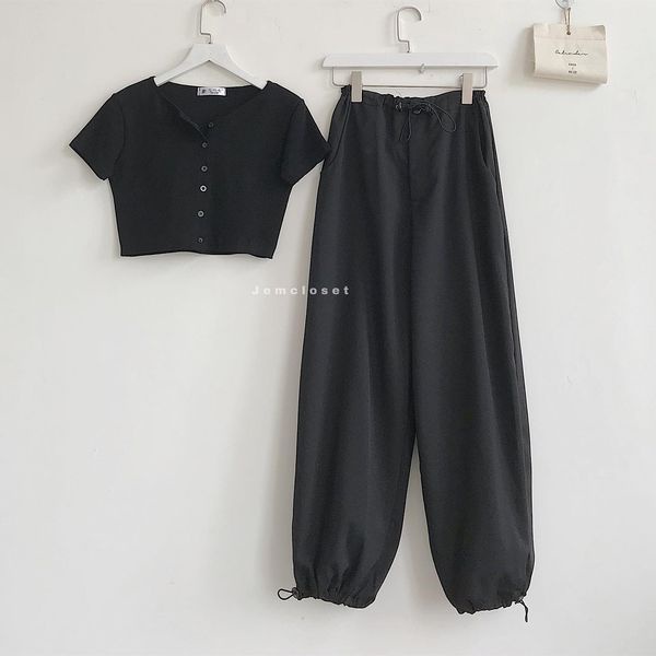 Quần Jooger Vải Nữ JEM CLOSET Có Dây Rút Eo Quần Jogger Nữ Ống Rộng Chất Dù Cát Phối Đồ Năng Động Cá Tính 2199