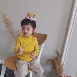 Áo len tăm cổ lọ bé gái