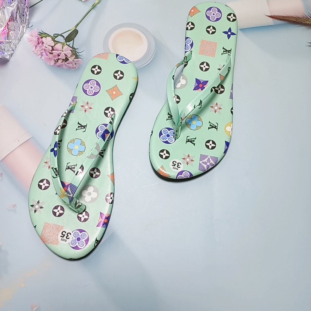 Dép kiểu nữ đế bệt quai mảnh kẹp ngón chữ lv giá rẻ 4 màu xinh xắn mã DKPLV MINHTUYETSHOES