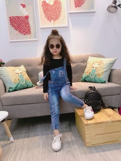 Yếm jeans
